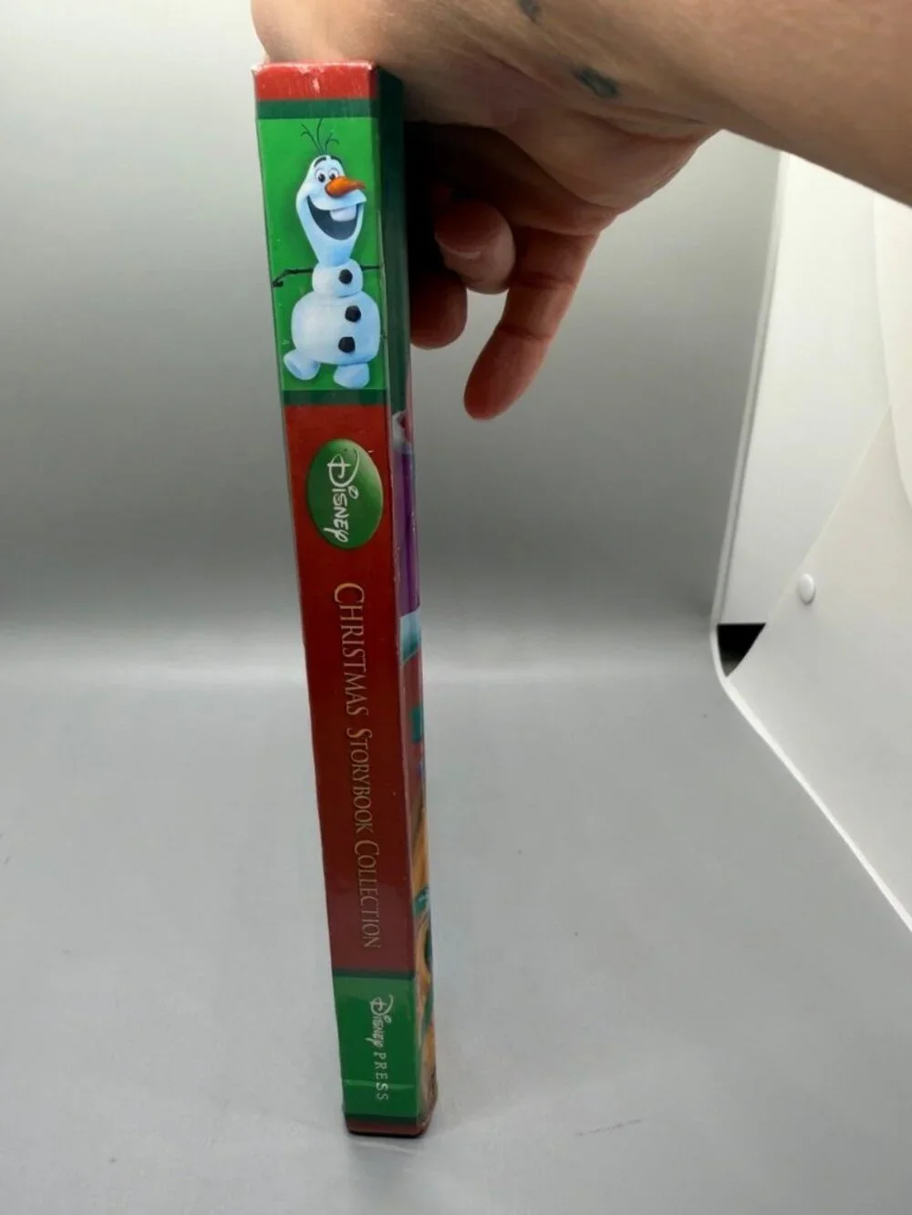 Disney Christmas Storybook Collection Storybook Set with Holiday Illustrations